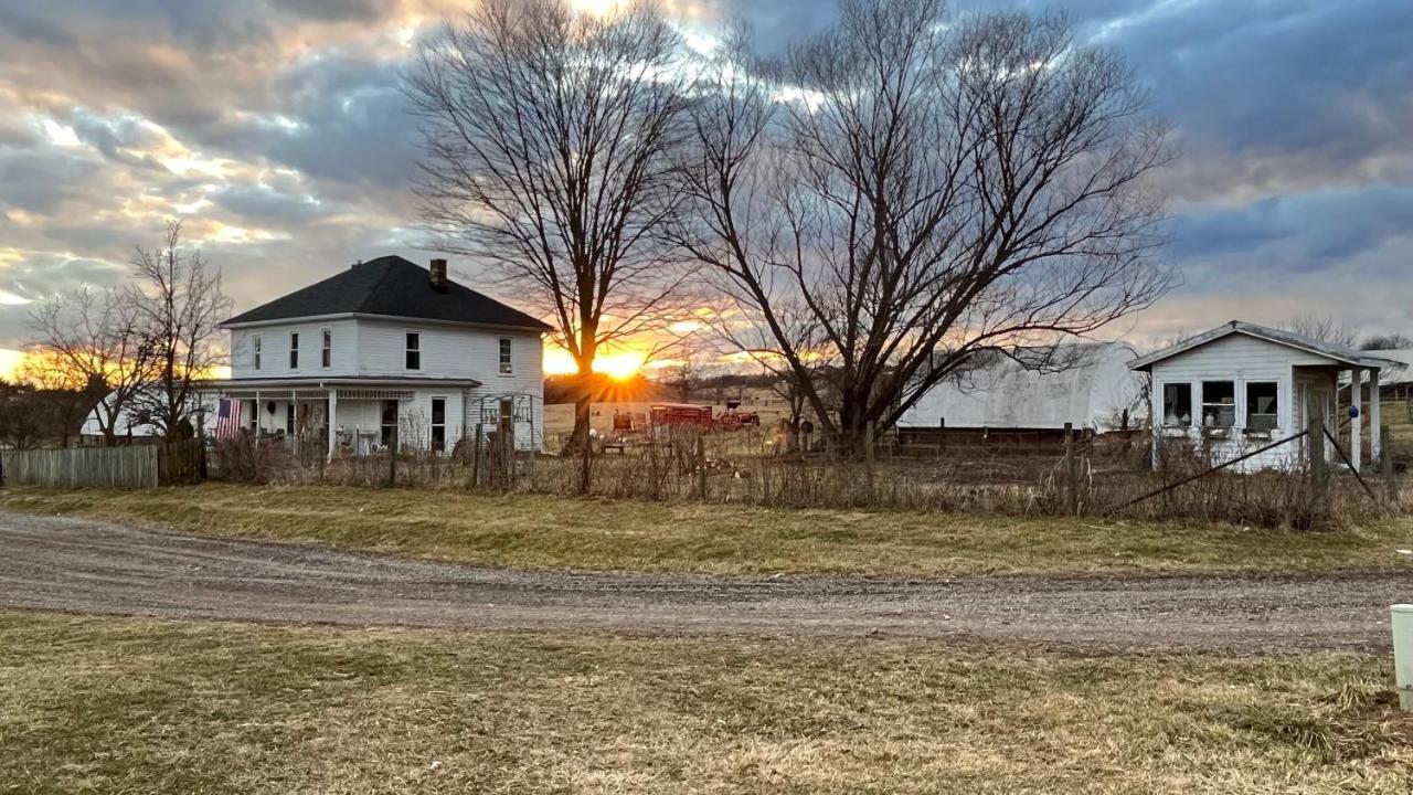 Shenandoah Valley Glamping - Amazing Views - Farm Edinburg 외부 사진